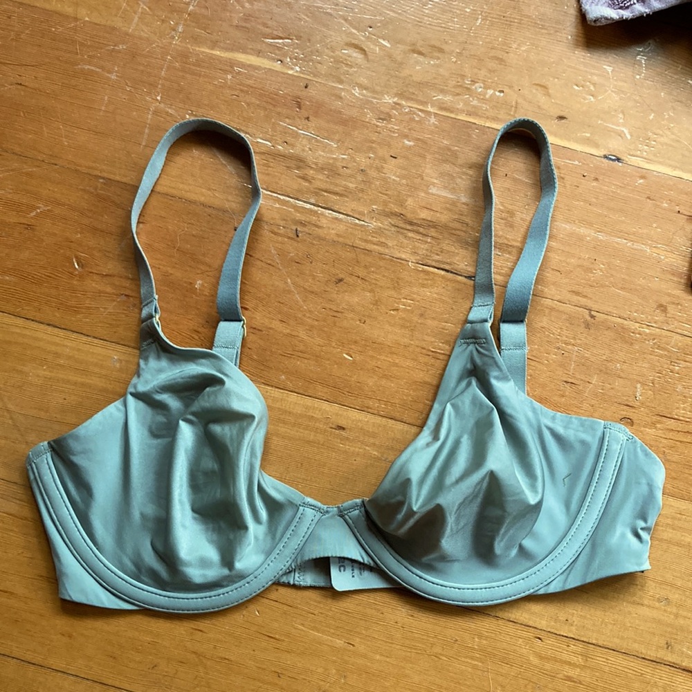 CUUP The Triangle Bra in Sage